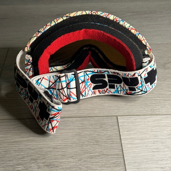 Spy Snowboarding Goggles - Picture 2 of 2